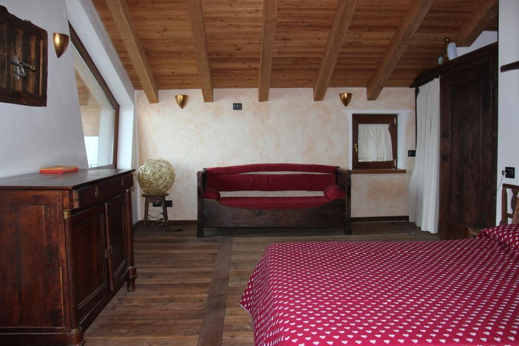 Villa La Tour Nus Zimmer foto