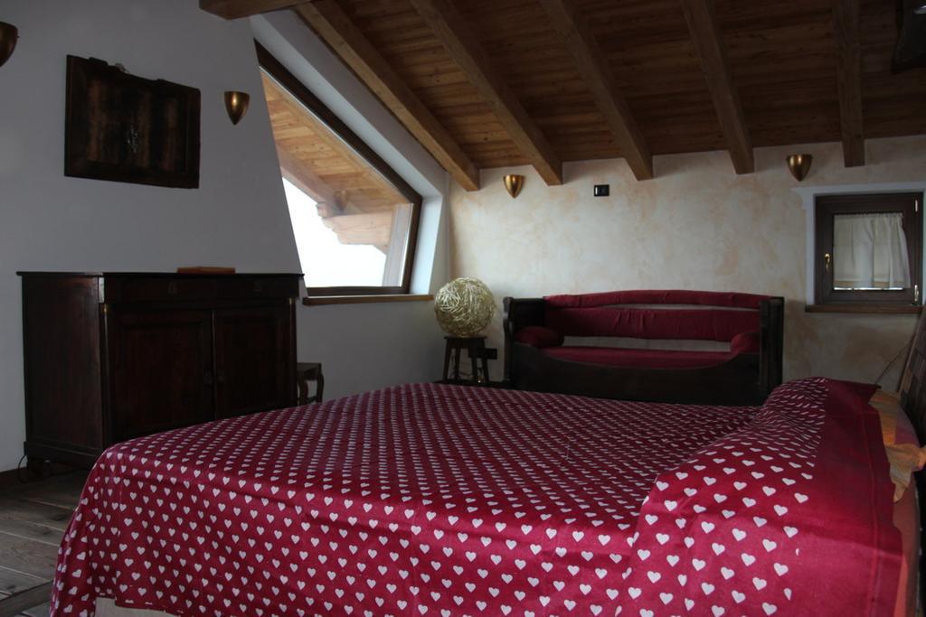 Villa La Tour Nus Zimmer foto
