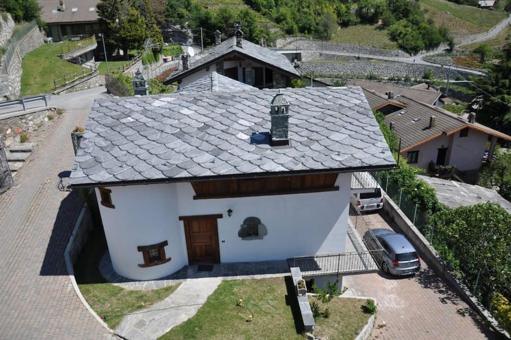 Villa La Tour Nus Exterior foto